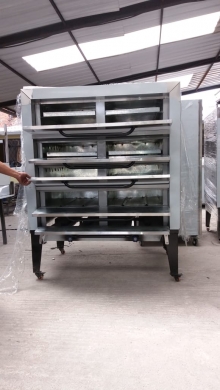 Horno de  10 latas